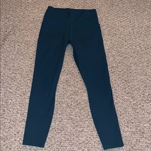 Fabletics Highwaisted Powerhold Leggings